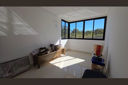 Casa de condomínio para alugar com 568m², 4 quartos e 4 vagas
