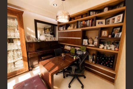 Apartamento à venda com 3 quartos, 167m² em Santo Amaro, São Paulo