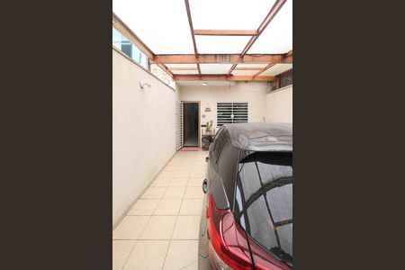 Garagem de casa à venda com 2 quartos, 84m² em Vila Tolstoi, São Paulo