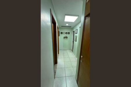 Casa à venda com 3 quartos, 178m² em Vila Deodoro, São Paulo