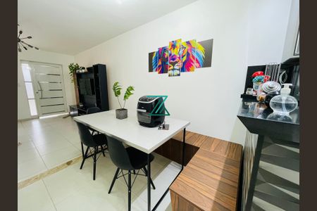 Casa à venda com 2 quartos, 103m² em Vila das Hortencias, Jundiaí