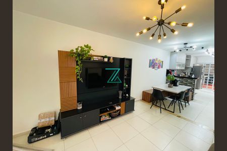 Casa à venda com 2 quartos, 103m² em Vila das Hortencias, Jundiaí