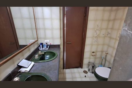 Casa à venda com 4 quartos, 450m² em Taquara, Rio de Janeiro
