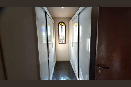 Casa à venda com 450m², 4 quartos e 5 vagas