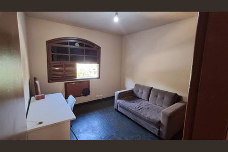 Casa à venda com 4 quartos, 450m² em Taquara, Rio de Janeiro