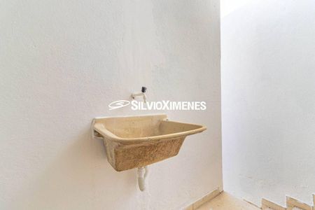 Casa à venda com 3 quartos, 125m² em Santa Tereza, Belo Horizonte
