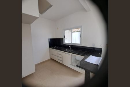 Casa para alugar com 2 quartos, 84m² em Chácaras São José, São José dos Campos