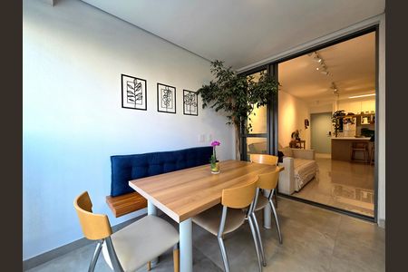 Apartamento para alugar com 75m², 2 quartos e 2 vagas Apartamento para alugar com 75m², 2 quartos e 2 vagasVaranda gourmet