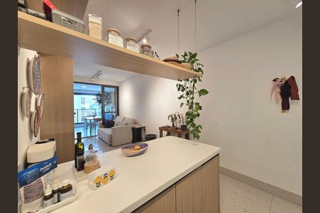 Apartamento para alugar com 75m², 2 quartos e 2 vagas Apartamento para alugar com 75m², 2 quartos e 2 vagasCozinha