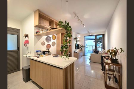 Cozinha de apartamento para alugar com 2 quartos, 75m² em Indianópolis, São Paulo