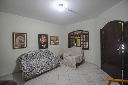 Casa à venda com 3 quartos, 212m² em Vila Kiko, São Bernardo do Campo