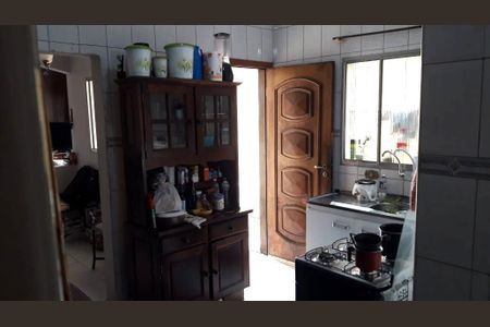 Casa à venda com 4 quartos, 180m² em Vila Nair, São Paulo