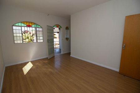 Foto 11 de casa para alugar com 3 quartos, 167m² em Santo Andre, Belo Horizonte