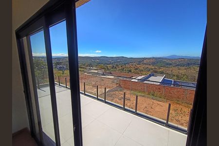 Casa à venda com 185m², 3 quartos e 2 vagas