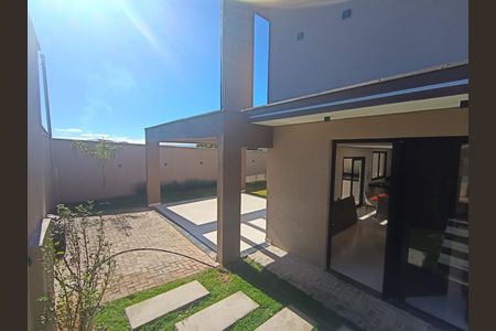 Casa à venda com 185m², 3 quartos e 2 vagas