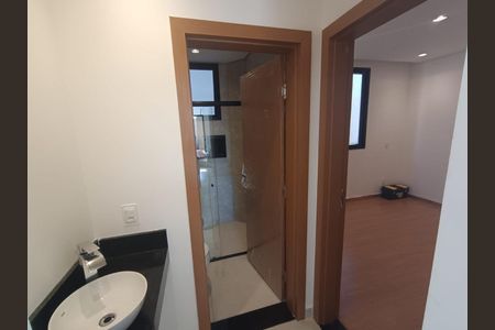 Casa à venda com 185m², 3 quartos e 2 vagas