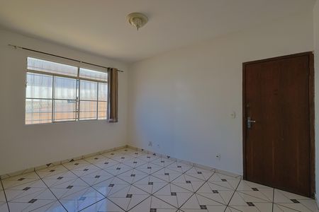 Apartamento à venda com 75m², 2 quartos e 1 vaga Apartamento à venda com 75m², 2 quartos e 1 vagaSala