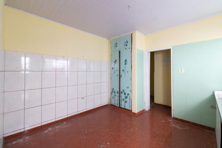 Cozinha de casa para alugar com 1 quarto, 35m² em Vila Dalva, São Paulo