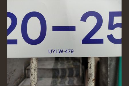 Placa do QuintoAndar código UYLW-479 de casa para alugar com 1 quarto, 35m² em Vila Dalva, São Paulo