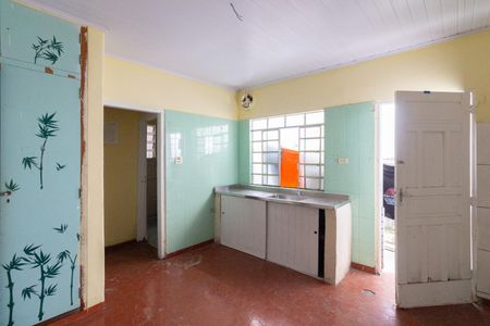 Cozinha de casa para alugar com 1 quarto, 35m² em Vila Dalva, São Paulo