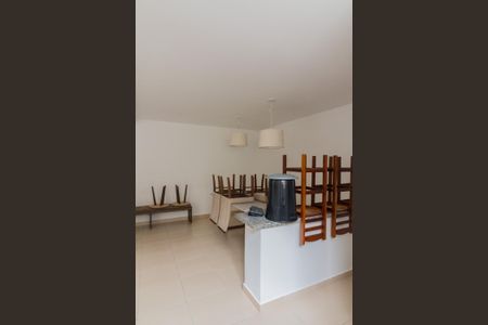 Apartamento para alugar com 55m², 2 quartos e 1 vaga Apartamento para alugar com 55m², 2 quartos e 1 vagaÁrea comum - Salão de festas
