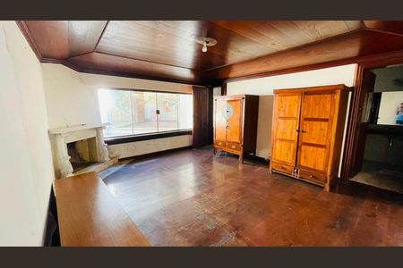 Casa de condomínio para alugar com 5000m², 5 quartos e 4 vagas Casa de condomínio para alugar com 5000m², 5 quartos e 4 vagasQuarto