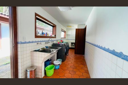 Casa de condomínio para alugar com 5000m², 5 quartos e 4 vagas Casa de condomínio para alugar com 5000m², 5 quartos e 4 vagasLavanderia