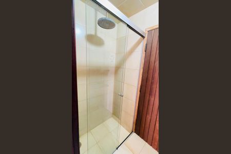 Casa de condomínio para alugar com 5000m², 5 quartos e 4 vagas Casa de condomínio para alugar com 5000m², 5 quartos e 4 vagasBanheiro