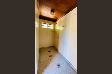 Casa de condomínio para alugar com 5000m², 5 quartos e 4 vagas Casa de condomínio para alugar com 5000m², 5 quartos e 4 vagasDucha da Sauna