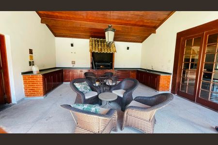 Casa de condomínio para alugar com 5000m², 5 quartos e 4 vagas Casa de condomínio para alugar com 5000m², 5 quartos e 4 vagasÁrea de laser
