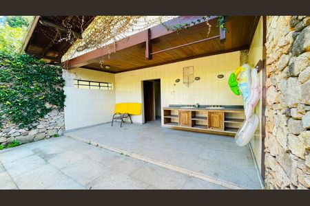 Casa de condomínio para alugar com 5000m², 5 quartos e 4 vagas Casa de condomínio para alugar com 5000m², 5 quartos e 4 vagasEntrada da Sauna