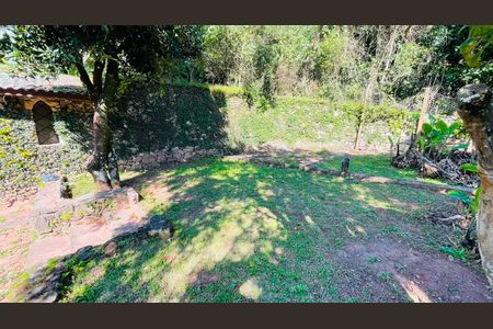 Quintal de casa de condomínio para alugar com 5 quartos, 5000m² em Vila Santo Antonio de Carapicuiba, Cotia