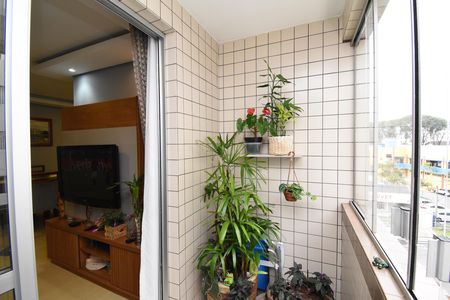 Varanda  de apartamento à venda com 3 quartos, 89m² em Portão, Curitiba