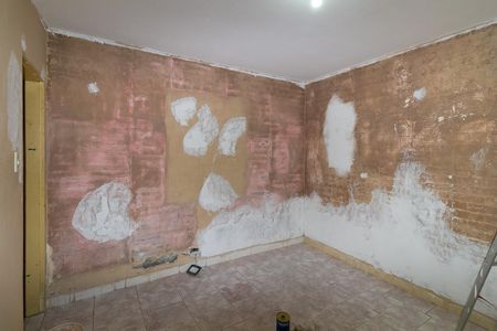 Quarto de casa para alugar com 1 quarto, 50m² em Jardim Três Marias, São Paulo