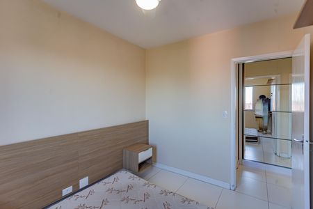 Quarto 2 de apartamento para alugar com 2 quartos, 55m² em Vila Vera, São Paulo