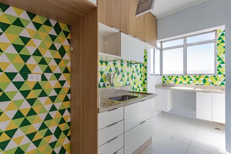 Cozinha de apartamento para alugar com 2 quartos, 55m² em Vila Vera, São Paulo