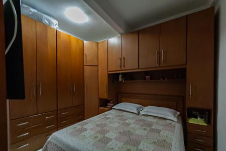 Casa à venda com 180m², 3 quartos e 2 vagas Casa à venda com 180m², 3 quartos e 2 vagasSuíte