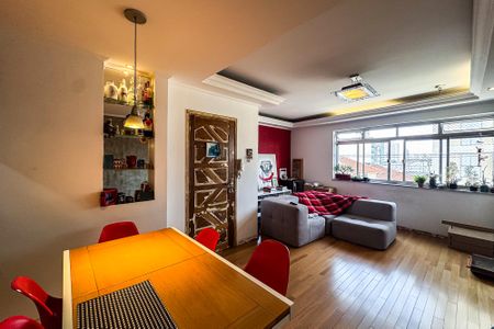 Apartamento à venda com 90m², 2 quartos e 1 vaga