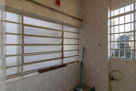 Area de Serviço de casa para alugar com 2 quartos, 91m² em Parque Goncalves Junior, Guarulhos