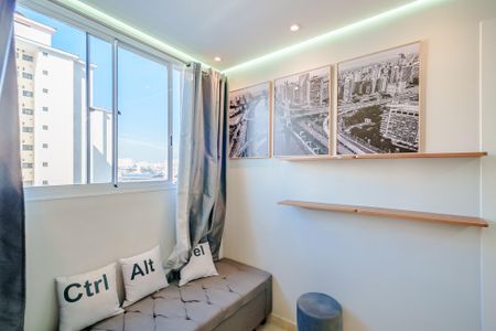 Sala de apartamento à venda com 2 quartos, 34m² em Jardim Peri Peri, São Paulo