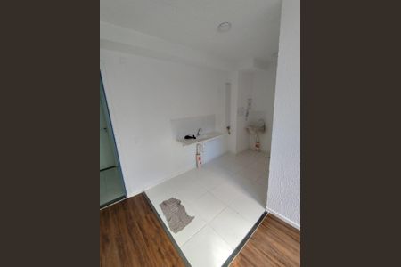 Cozinha de apartamento à venda com 2 quartos, 32m² em Parque Novo Mundo, São Paulo