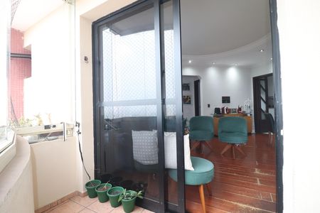 Apartamento à venda com 87m², 3 quartos e 2 vagasVaranda Sala