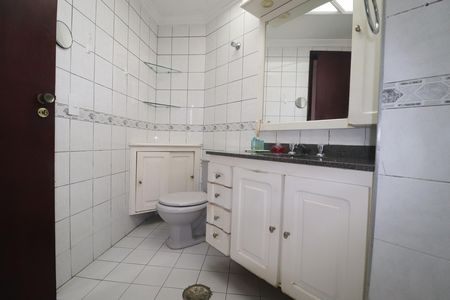 Apartamento à venda com 87m², 3 quartos e 2 vagasBanheiro Quarto 1 suíte