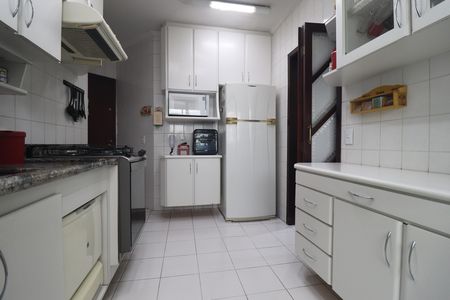 Apartamento à venda com 87m², 3 quartos e 2 vagasCozinha