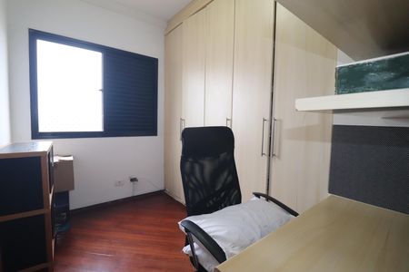 Apartamento à venda com 87m², 3 quartos e 2 vagasQuarto 3