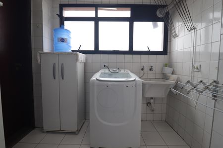 Apartamento à venda com 87m², 3 quartos e 2 vagasÁrea de Serviço