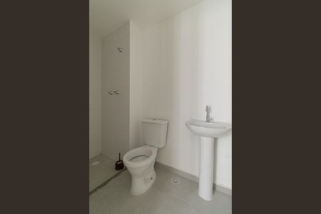 Banheiro de apartamento à venda com 2 quartos, 42m² em Cidade Antônio Estêvão de Carvalho, São Paulo