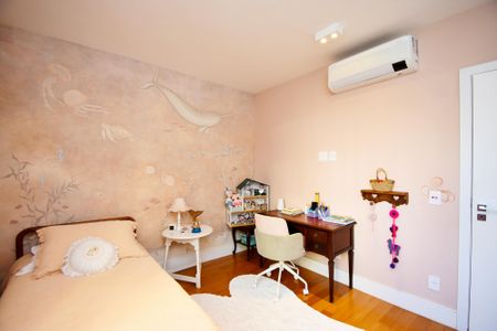 Apartamento à venda com 207m², 3 quartos e 2 vagas Apartamento à venda com 207m², 3 quartos e 2 vagasquarto 2