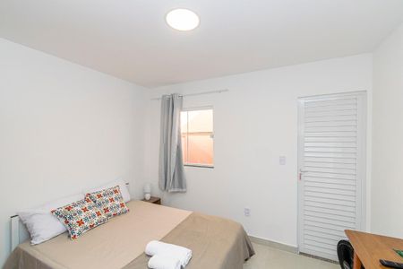 Casa para alugar com 22m², 1 quarto e sem vaga Casa para alugar com 22m², 1 quarto e sem vagaStudio