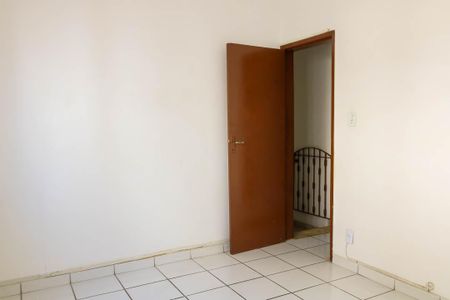 Casa de condomínio para alugar com 100m², 2 quartos e sem vaga Casa de condomínio para alugar com 100m², 2 quartos e sem vagaQuarto